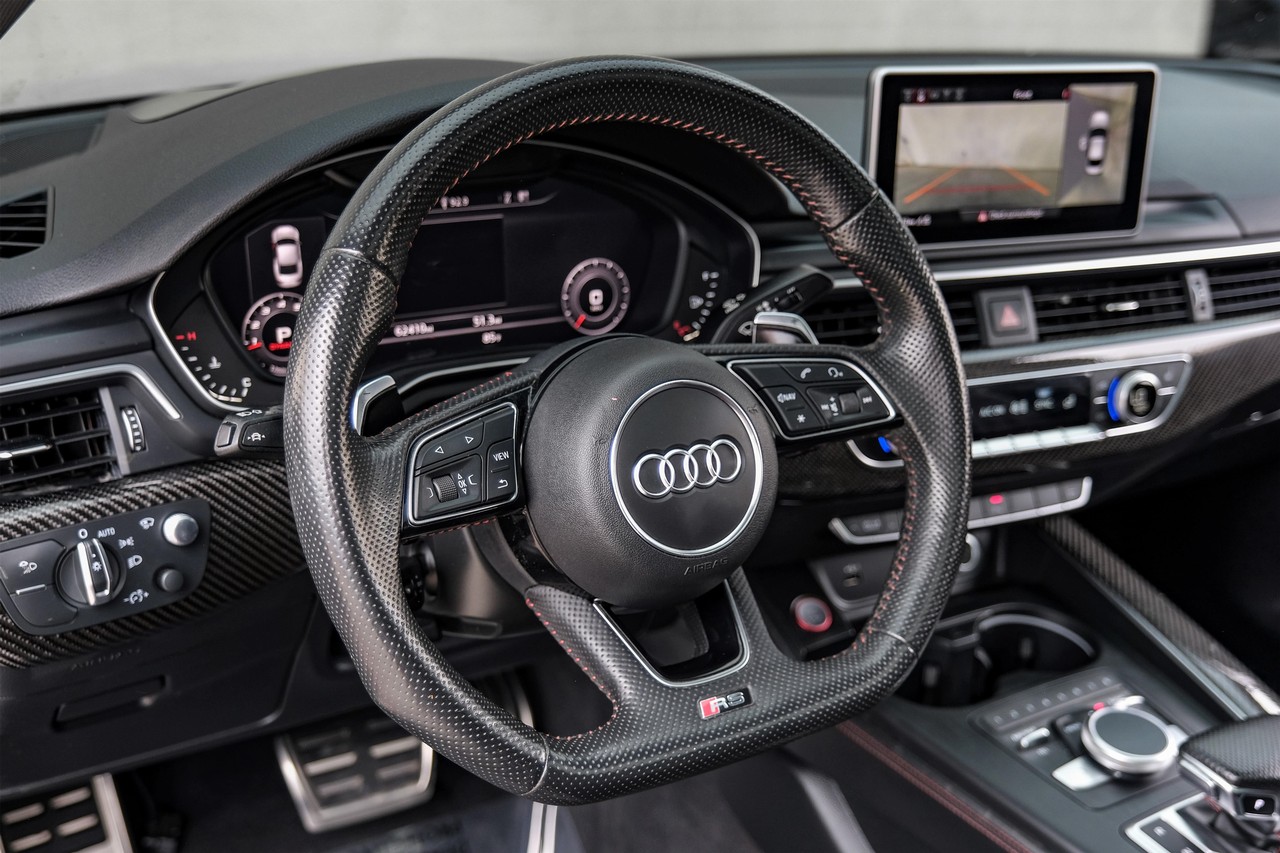Audi RS 5 Coupe Vehicle Main Gallery Image 15