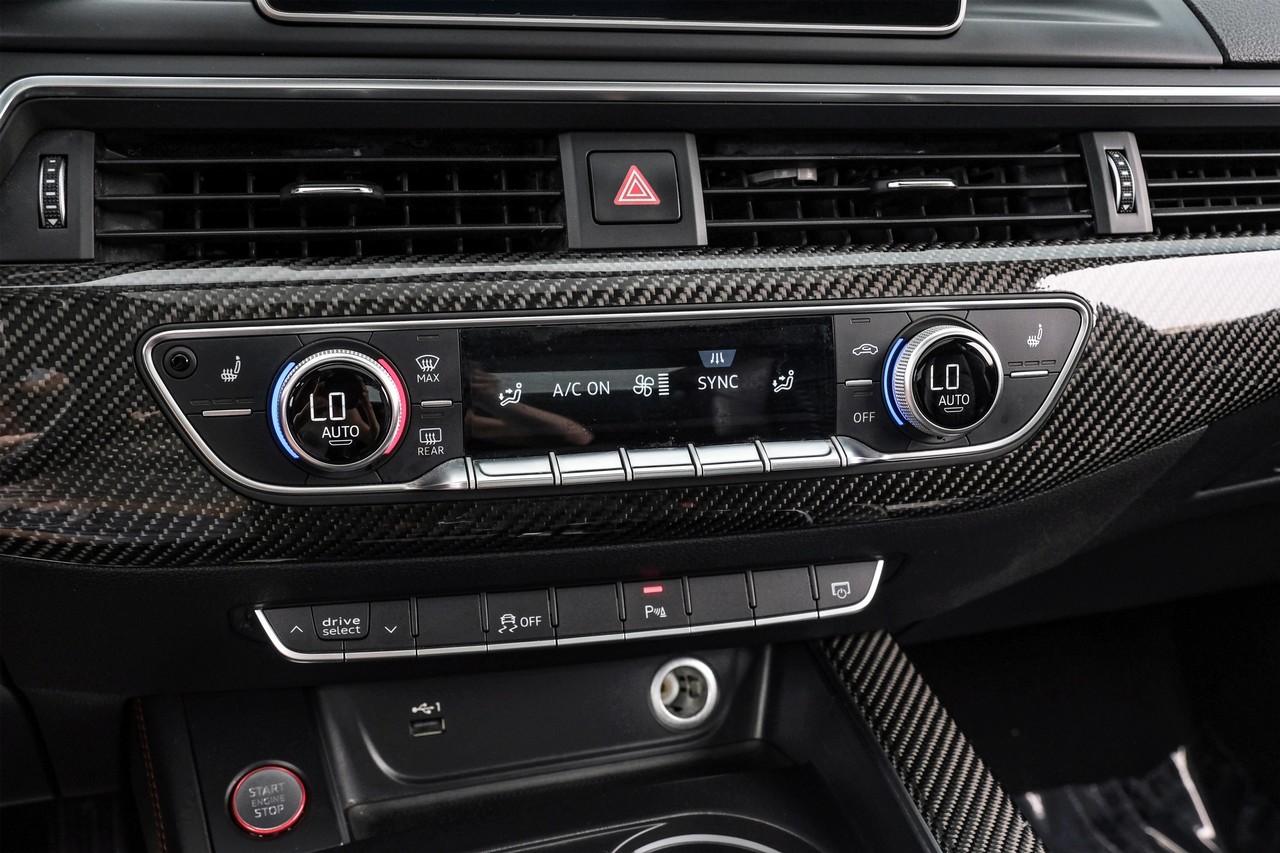 Audi RS 5 Coupe Vehicle Main Gallery Image 25