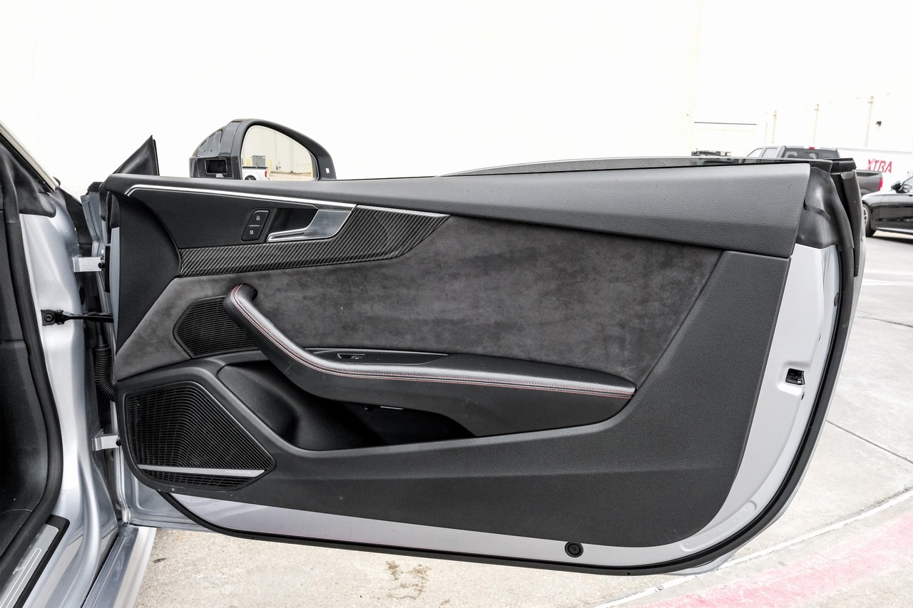 Audi RS 5 Coupe Vehicle Main Gallery Image 39