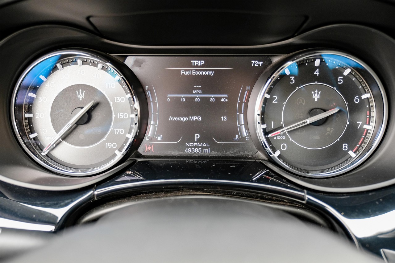Maserati Quattroporte Vehicle Main Gallery Image 20