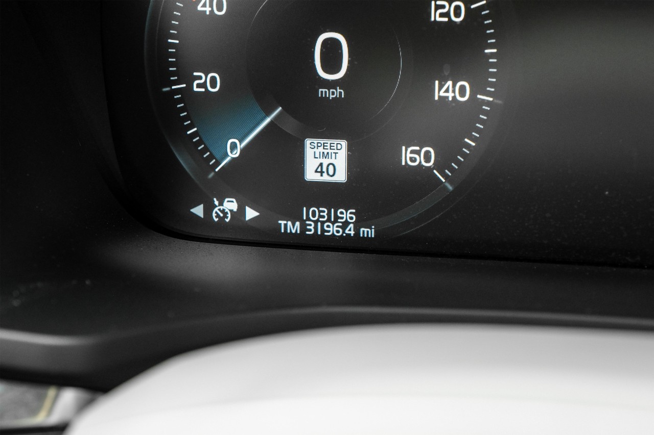 Volvo S60 Vehicle Main Gallery Image 22