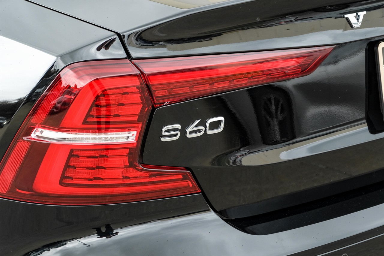Volvo S60 Vehicle Main Gallery Image 47