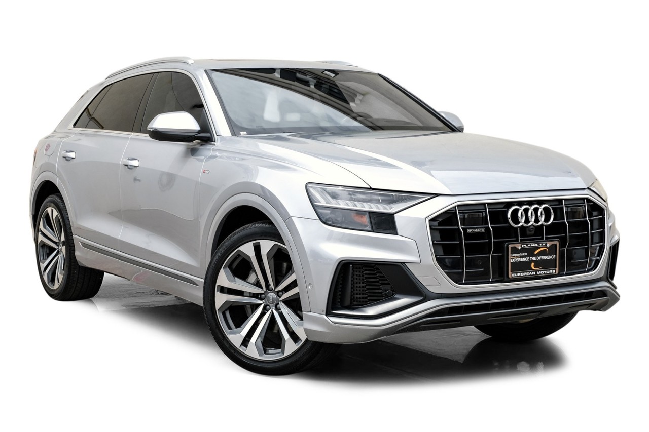 Audi Q8 Vehicle Main Gallery Image 07
