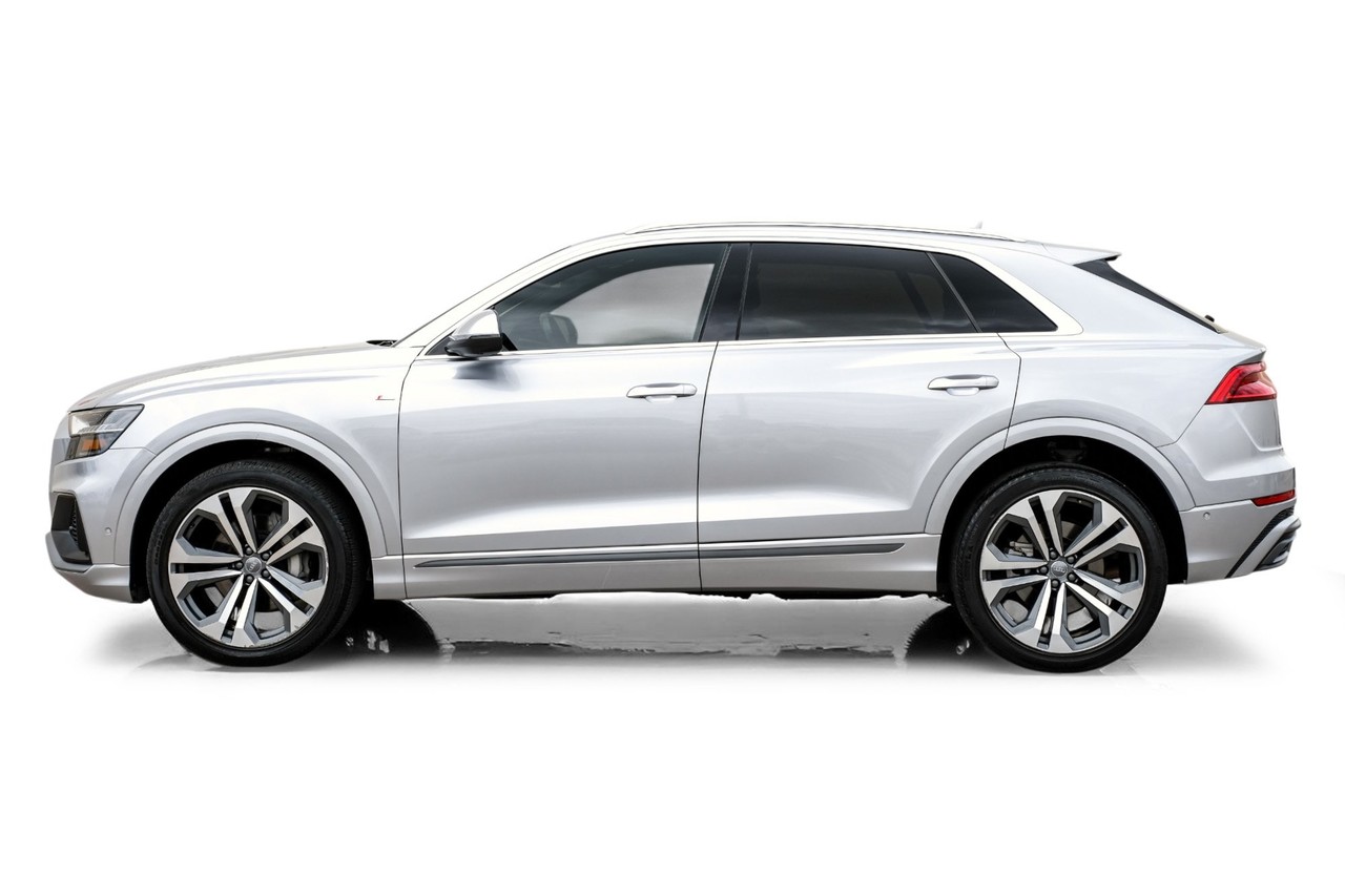 Audi Q8 Vehicle Main Gallery Image 12