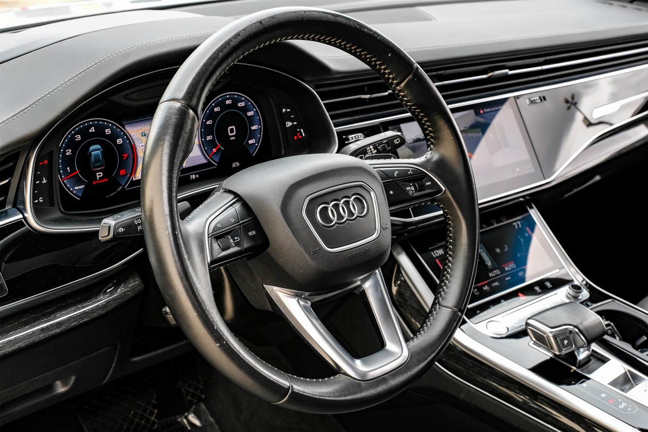 Audi Q8 Vehicle Main Gallery Image 16
