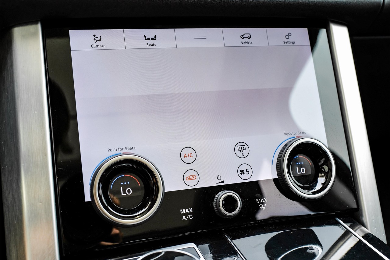 Land Rover Range Rover Vehicle Main Gallery Image 26