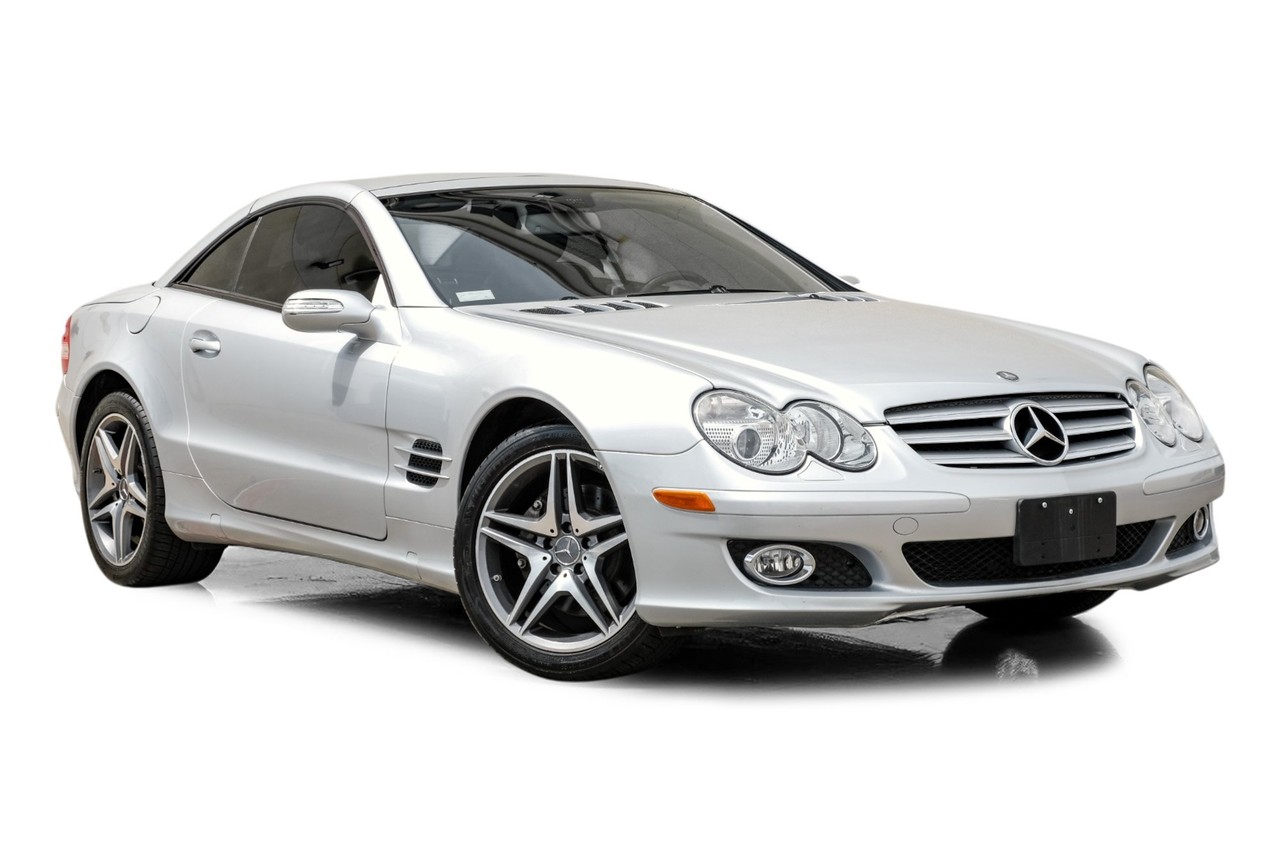 Mercedes-Benz SL-Class Vehicle Main Gallery Image 06