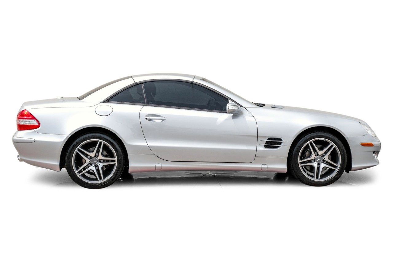 Mercedes-Benz SL-Class Vehicle Main Gallery Image 07