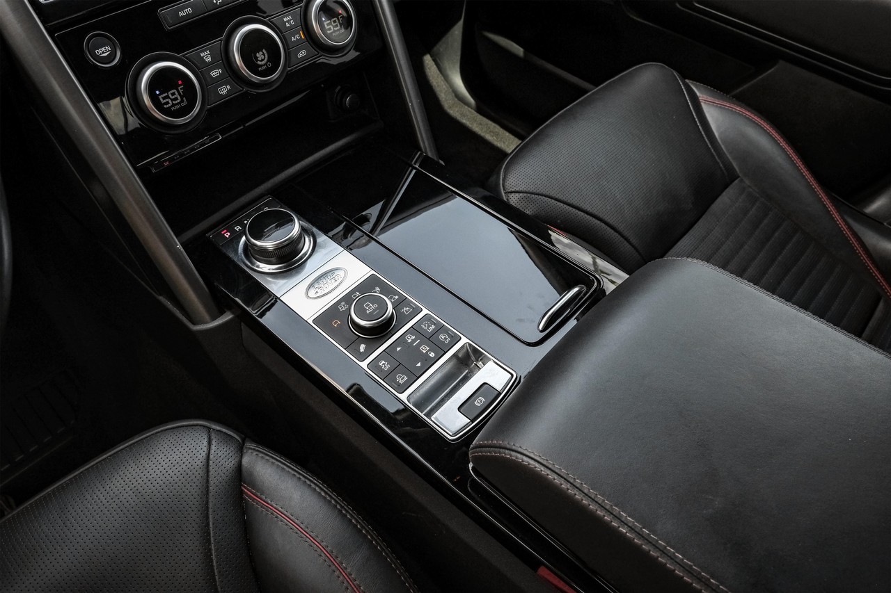 Land Rover Discovery Vehicle Main Gallery Image 25