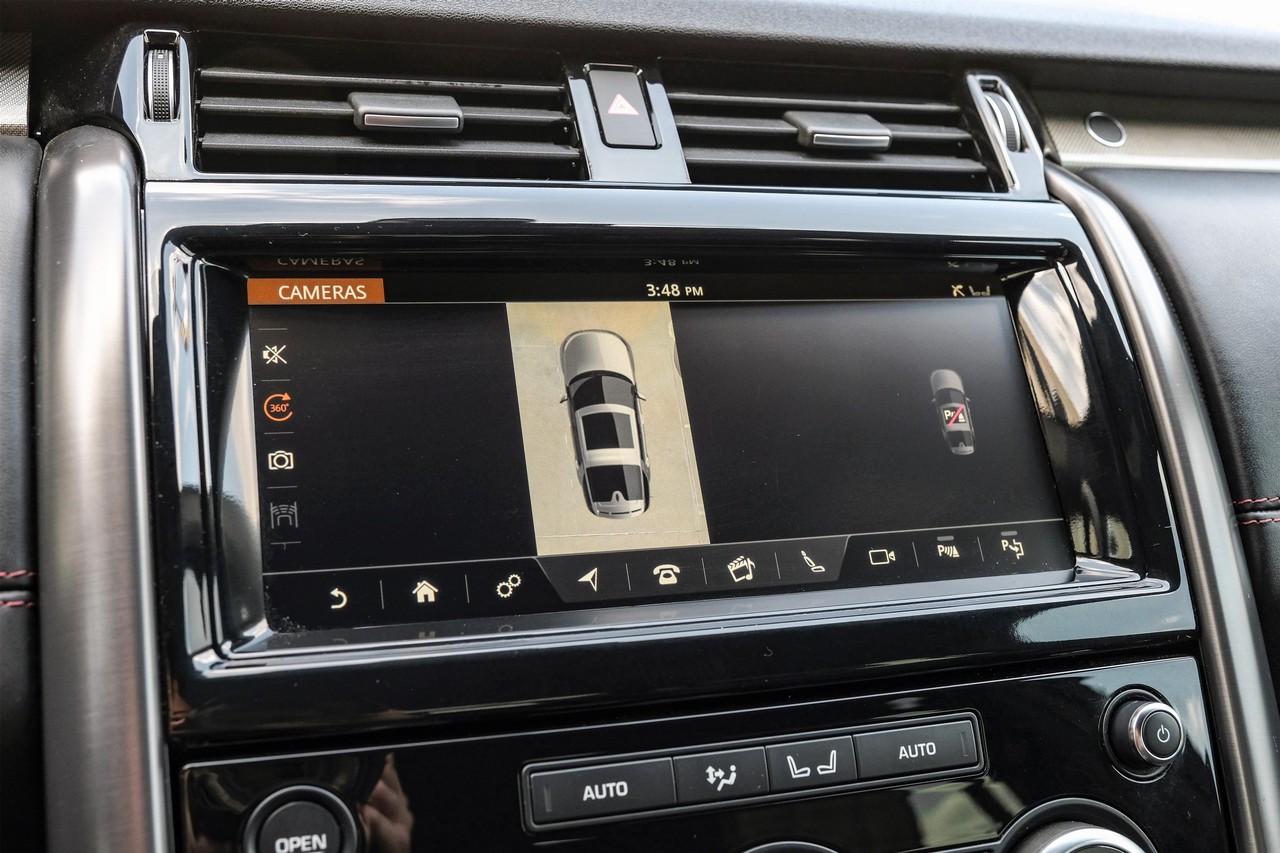 Land Rover Discovery Vehicle Main Gallery Image 34