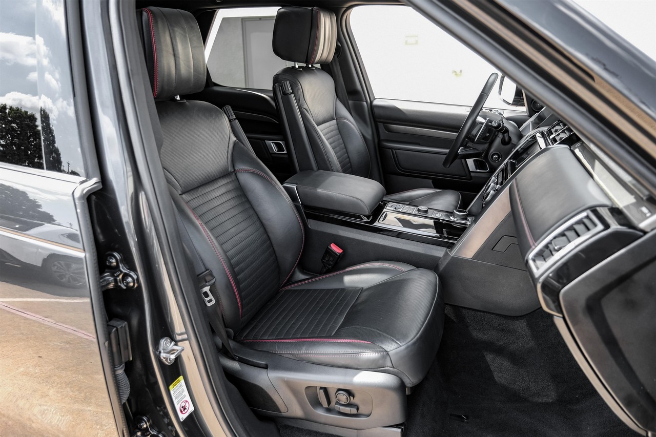Land Rover Discovery Vehicle Main Gallery Image 37