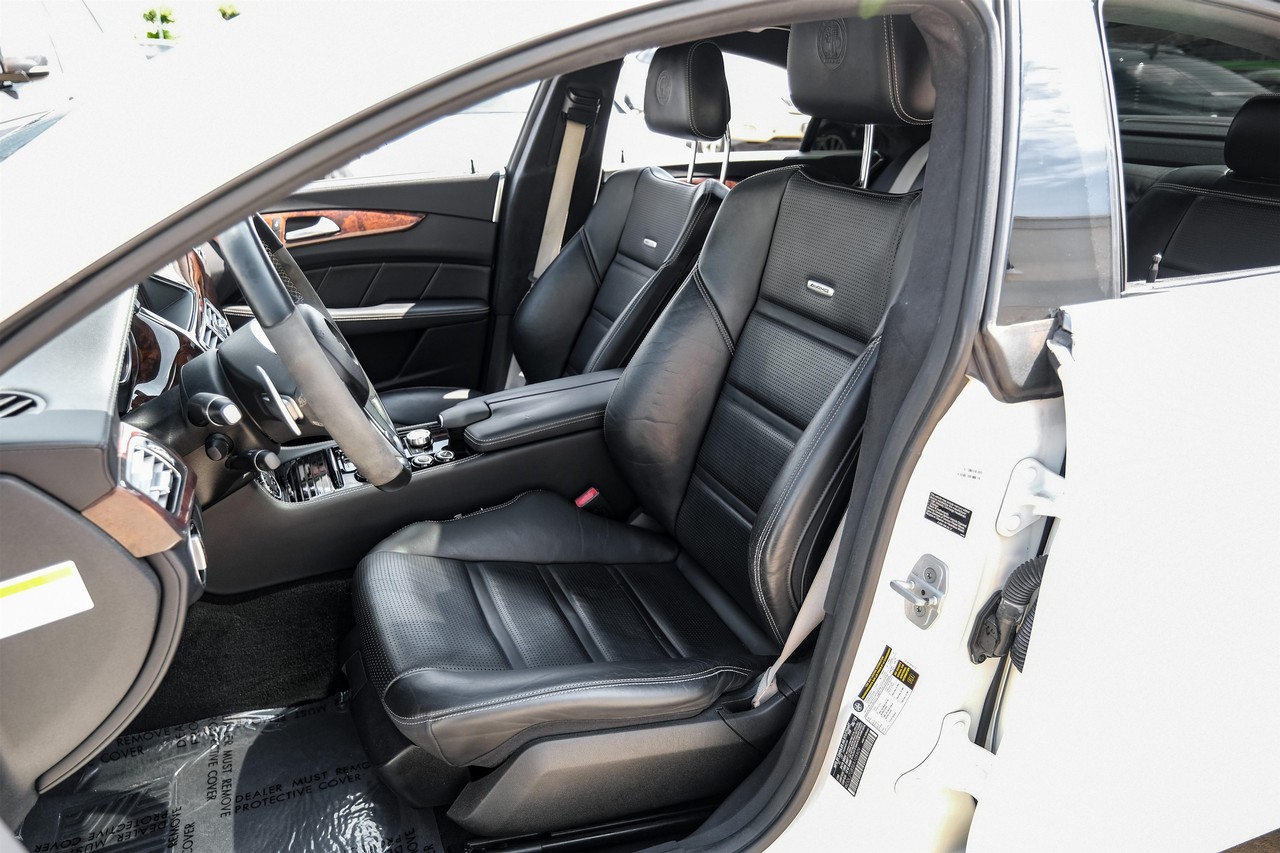 Mercedes-Benz CLS 63 AMG Vehicle Main Gallery Image 04