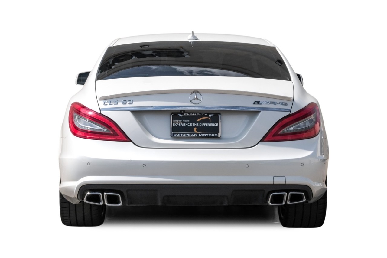 Mercedes-Benz CLS 63 AMG Vehicle Main Gallery Image 10