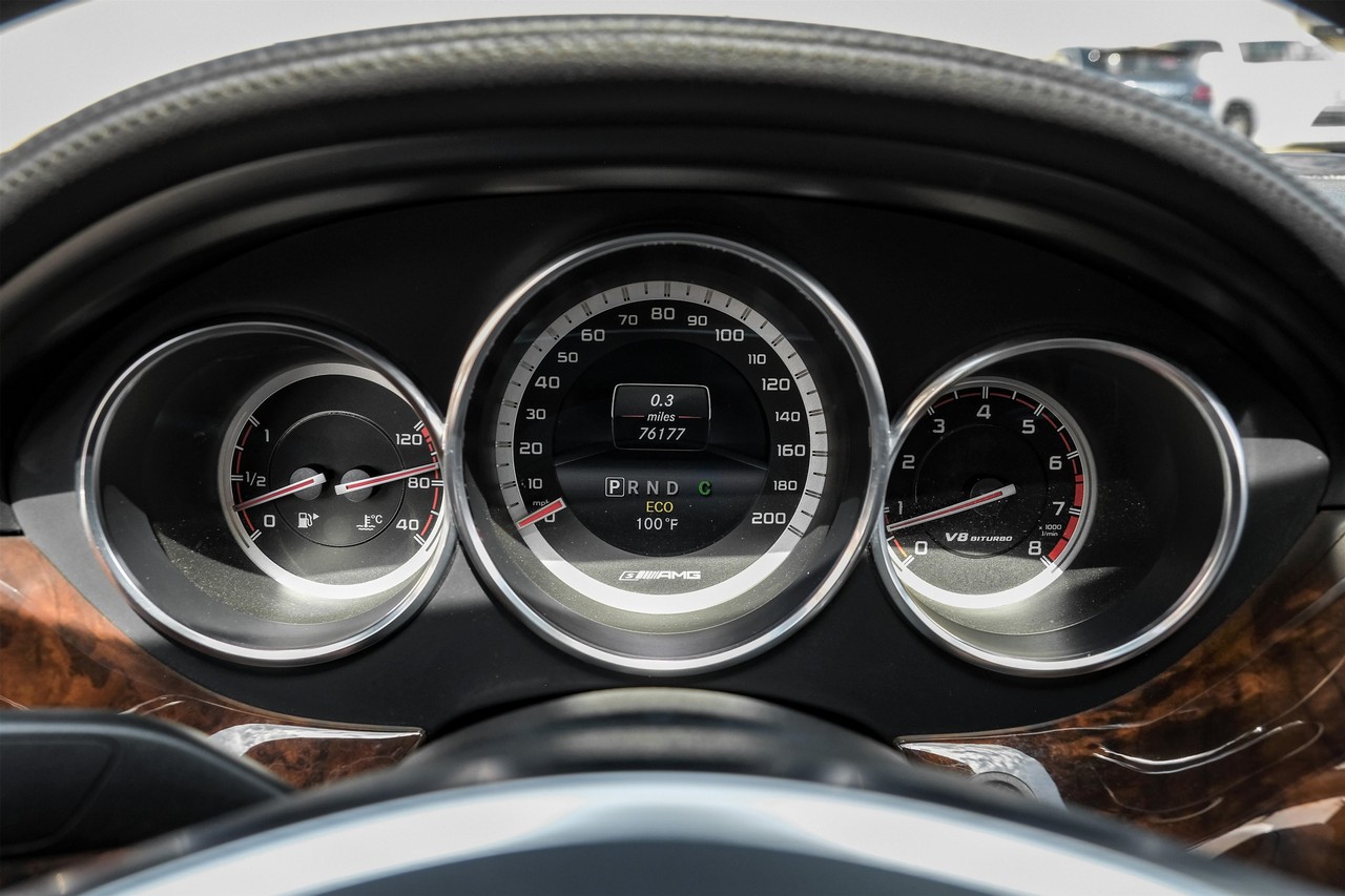 Mercedes-Benz CLS 63 AMG Vehicle Main Gallery Image 20