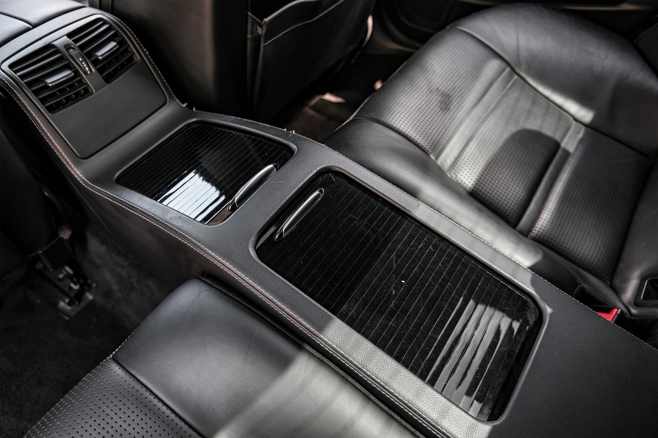 Mercedes-Benz CLS 63 AMG Vehicle Main Gallery Image 35