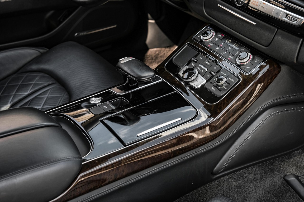 Audi A8 L Vehicle Main Gallery Image 22