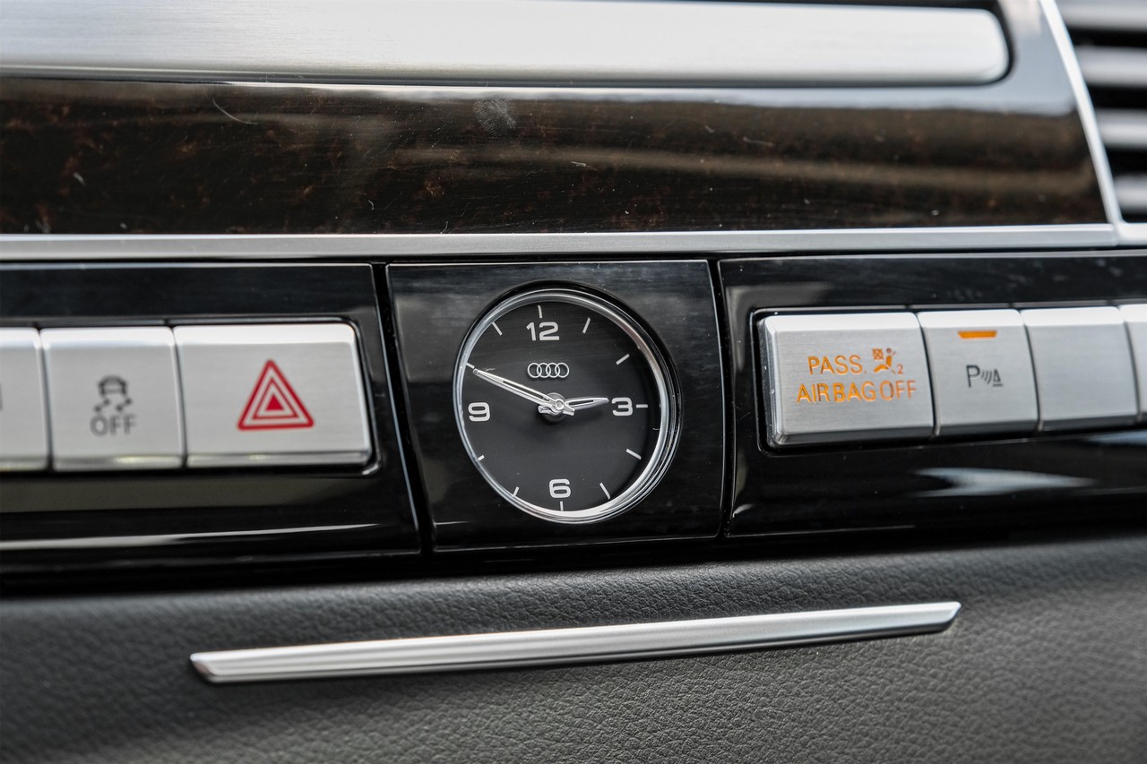 Audi A8 L Vehicle Main Gallery Image 29