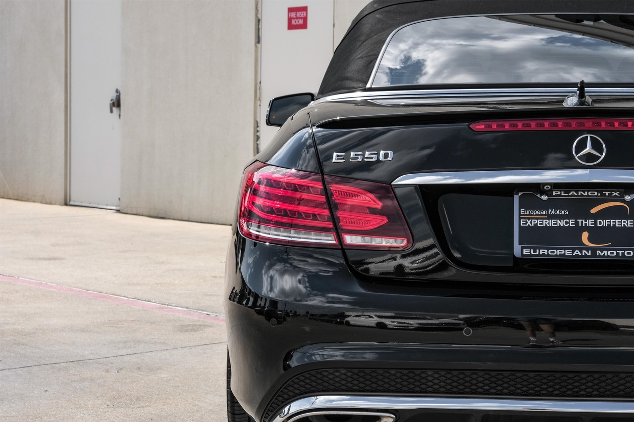 Mercedes-Benz E 550 Vehicle Main Gallery Image 41