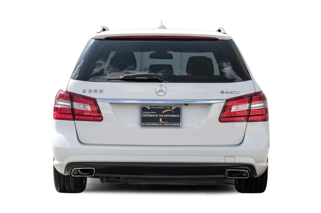 Mercedes-Benz E-Class Vehicle Main Gallery Image 10