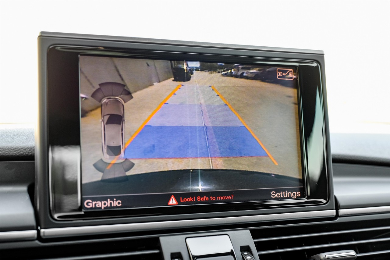 Audi S7 Vehicle Main Gallery Image 23