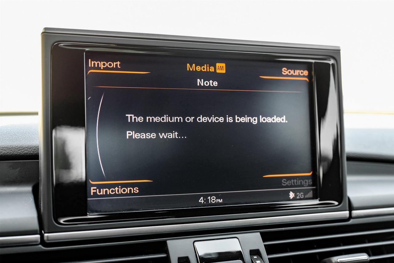 Audi S7 Vehicle Main Gallery Image 30