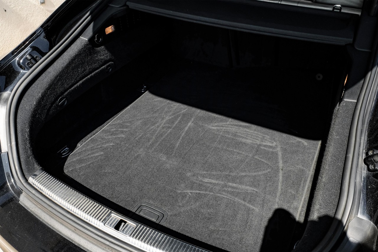Audi S7 Vehicle Main Gallery Image 45