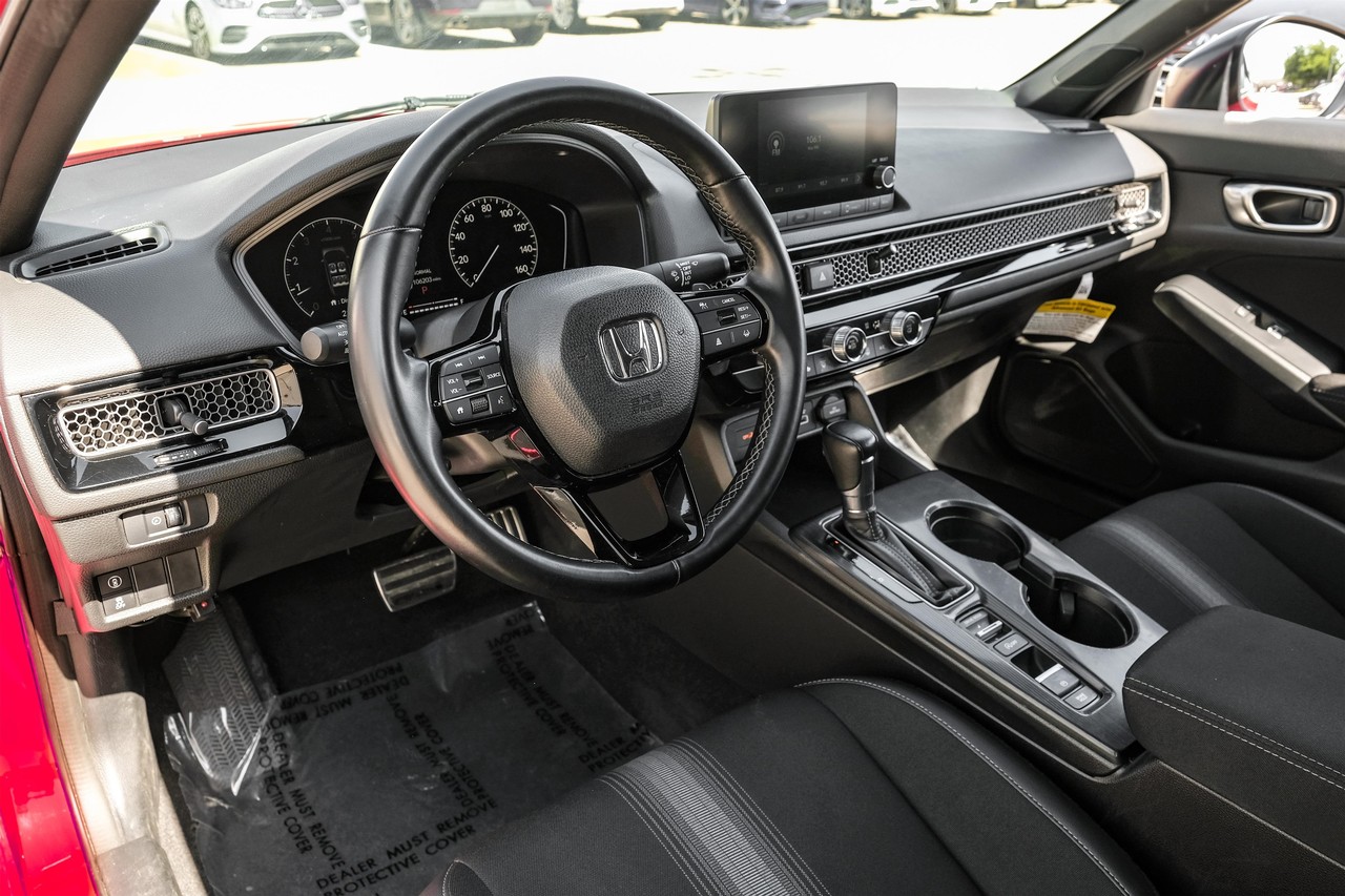 Honda Civic Sedan Vehicle Main Gallery Image 03