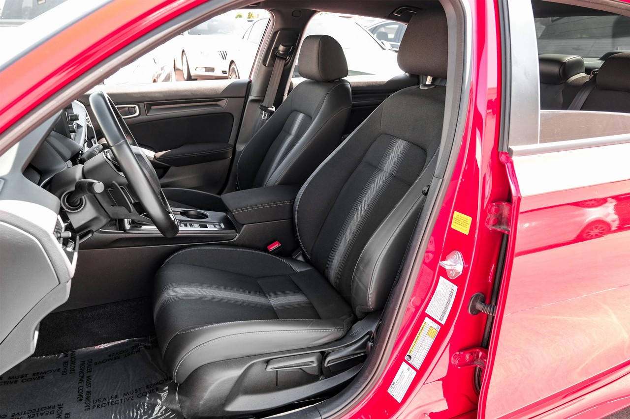 Honda Civic Sedan Vehicle Main Gallery Image 04