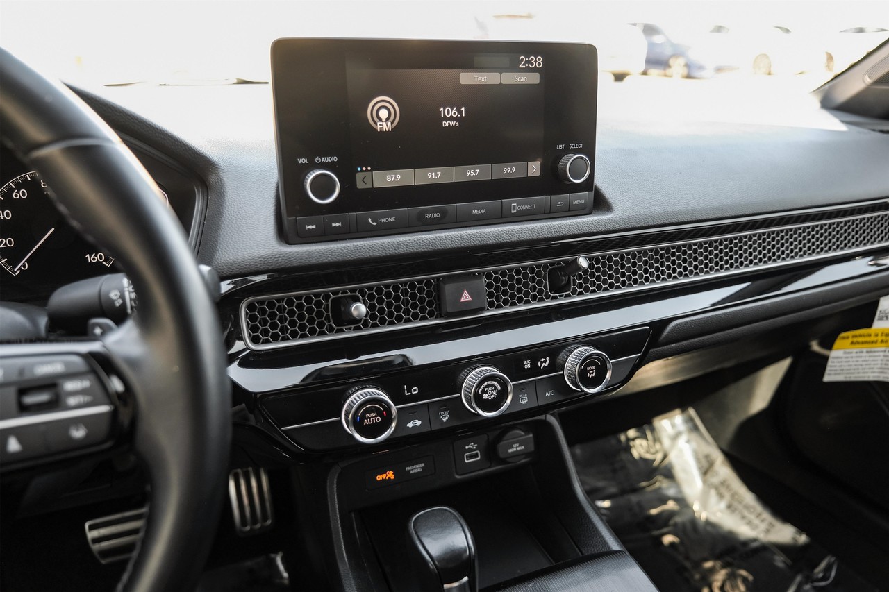Honda Civic Sedan Vehicle Main Gallery Image 26