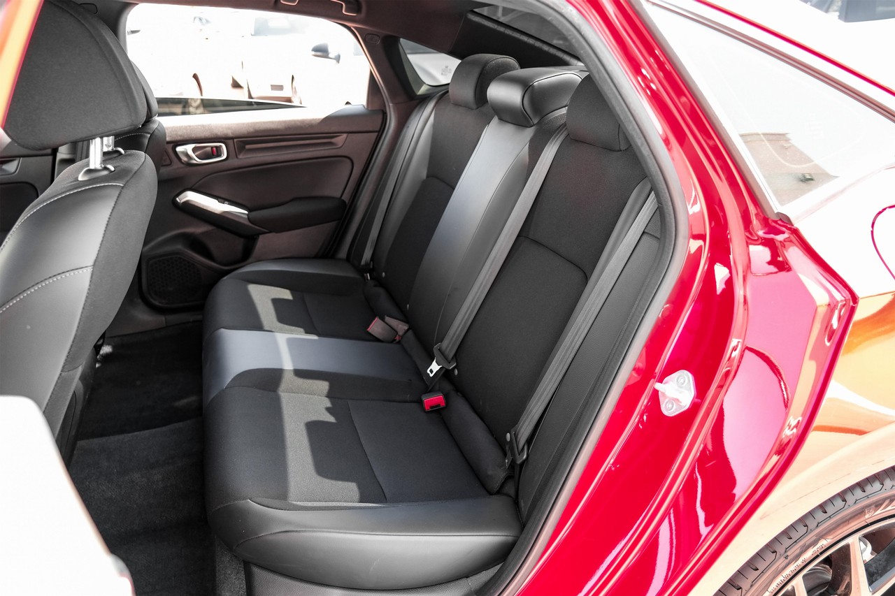 Honda Civic Sedan Vehicle Main Gallery Image 37