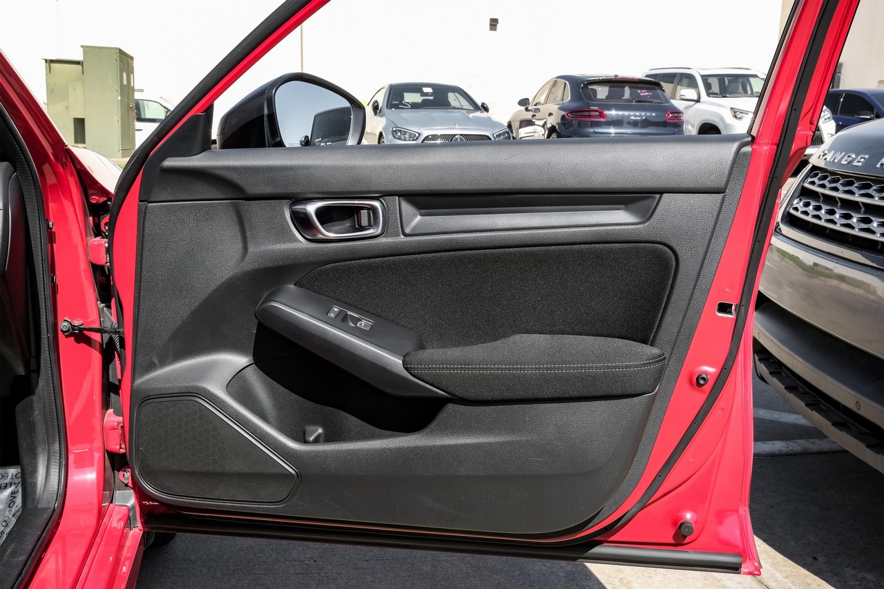 Honda Civic Sedan Vehicle Main Gallery Image 42
