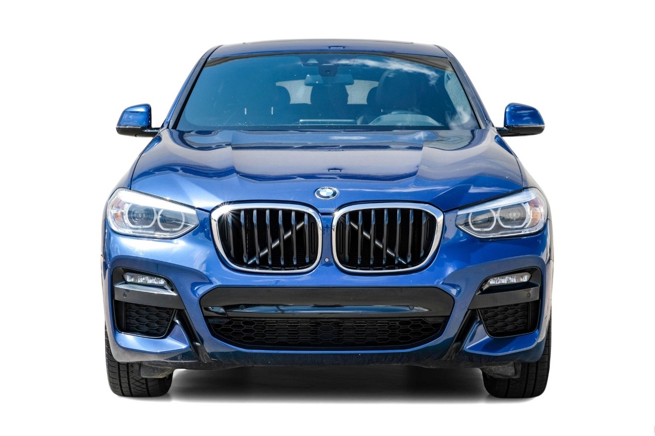 BMW X4 Vehicle Main Gallery Image 06