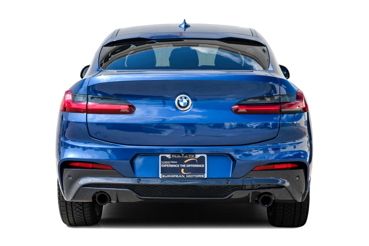 BMW X4 Vehicle Main Gallery Image 10