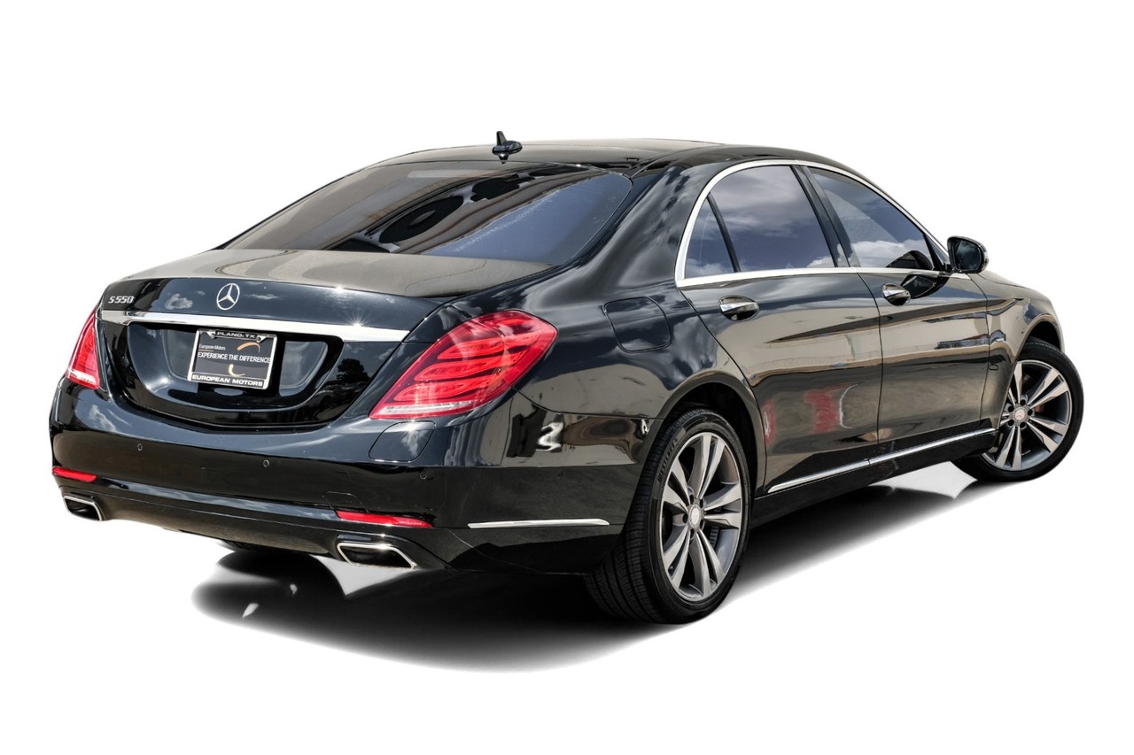 Mercedes-Benz S 550e Vehicle Main Gallery Image 08