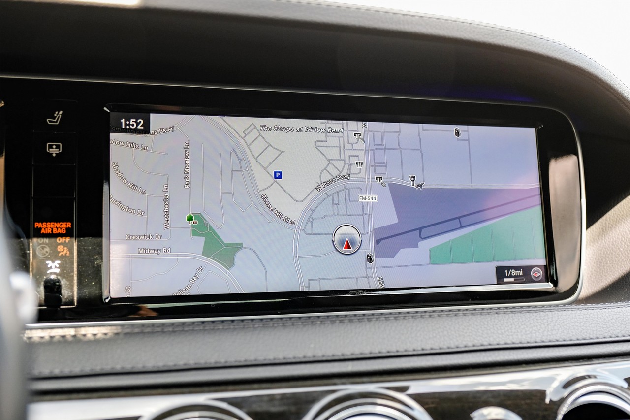 Mercedes-Benz S 550e Vehicle Main Gallery Image 26