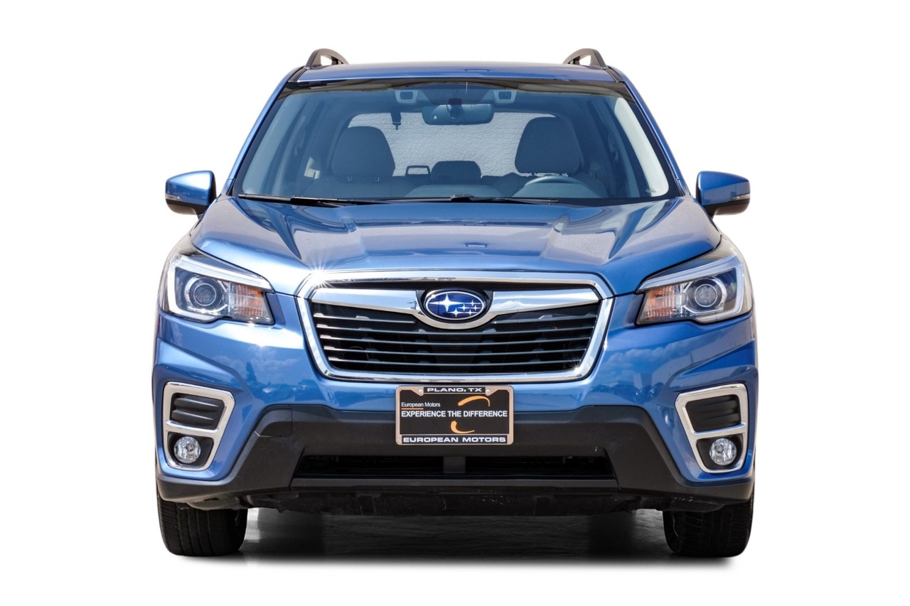Subaru Forester Vehicle Main Gallery Image 06
