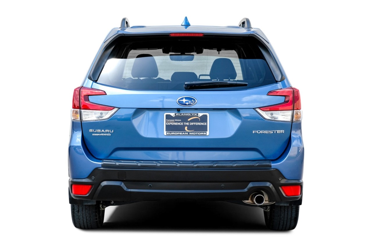 Subaru Forester Vehicle Main Gallery Image 10