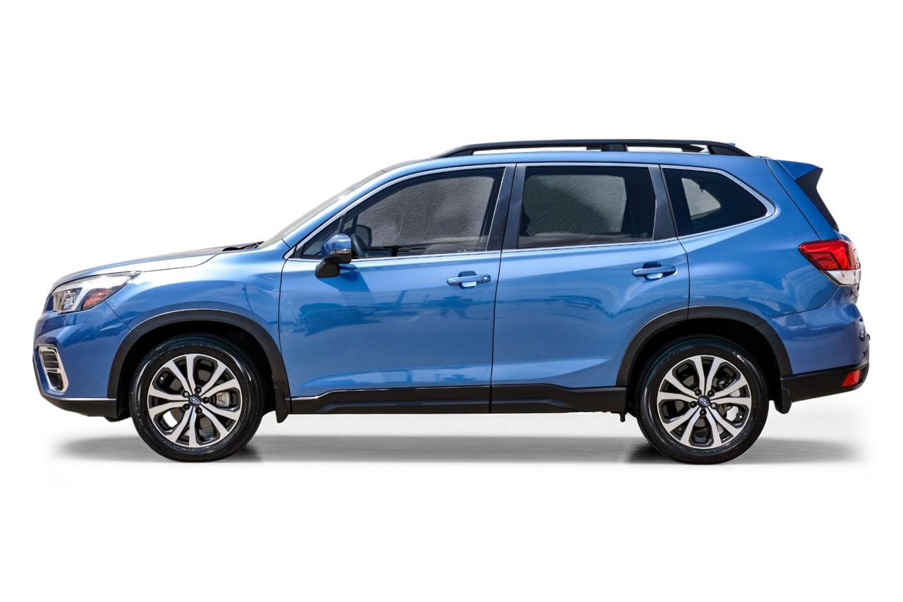 Subaru Forester Vehicle Main Gallery Image 12