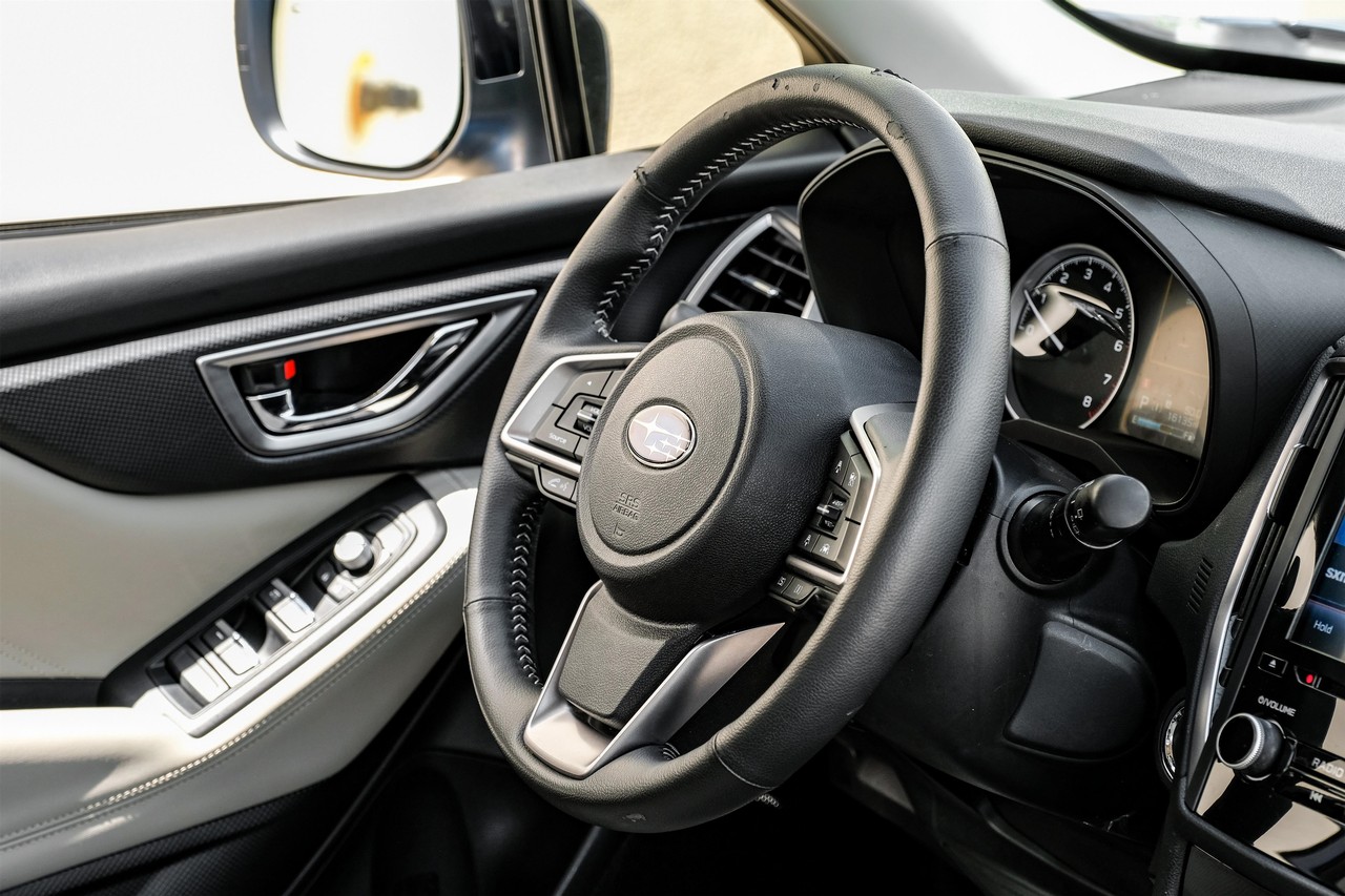 Subaru Forester Vehicle Main Gallery Image 14