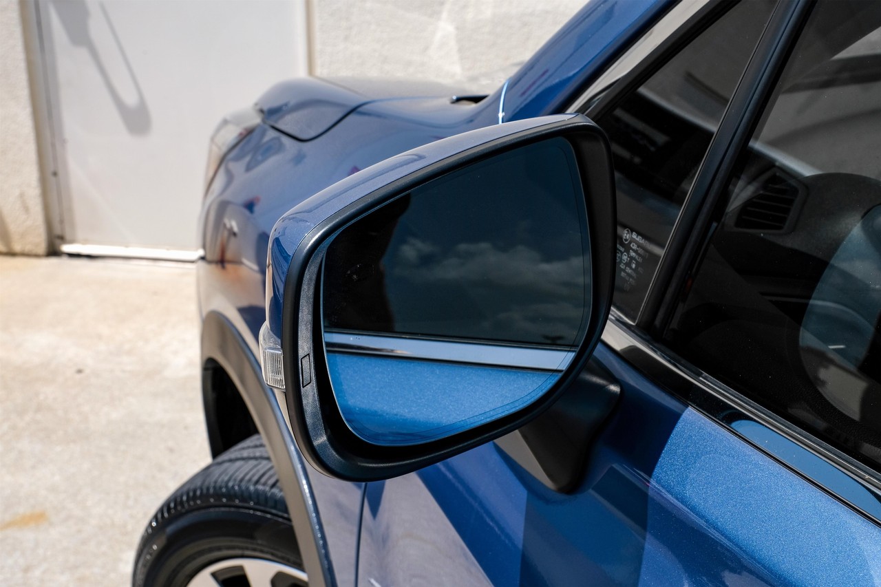 Subaru Forester Vehicle Main Gallery Image 39