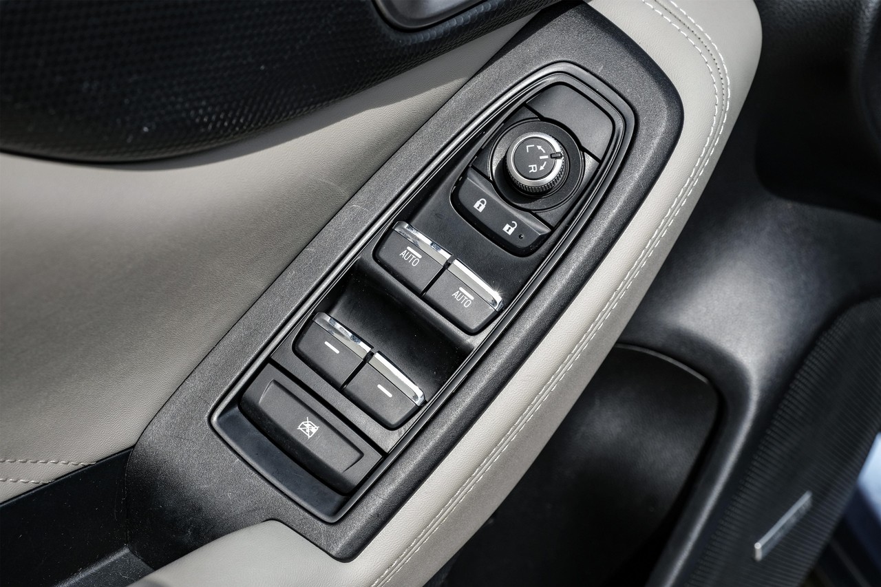 Subaru Forester Vehicle Main Gallery Image 41