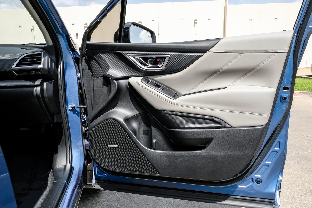 Subaru Forester Vehicle Main Gallery Image 42