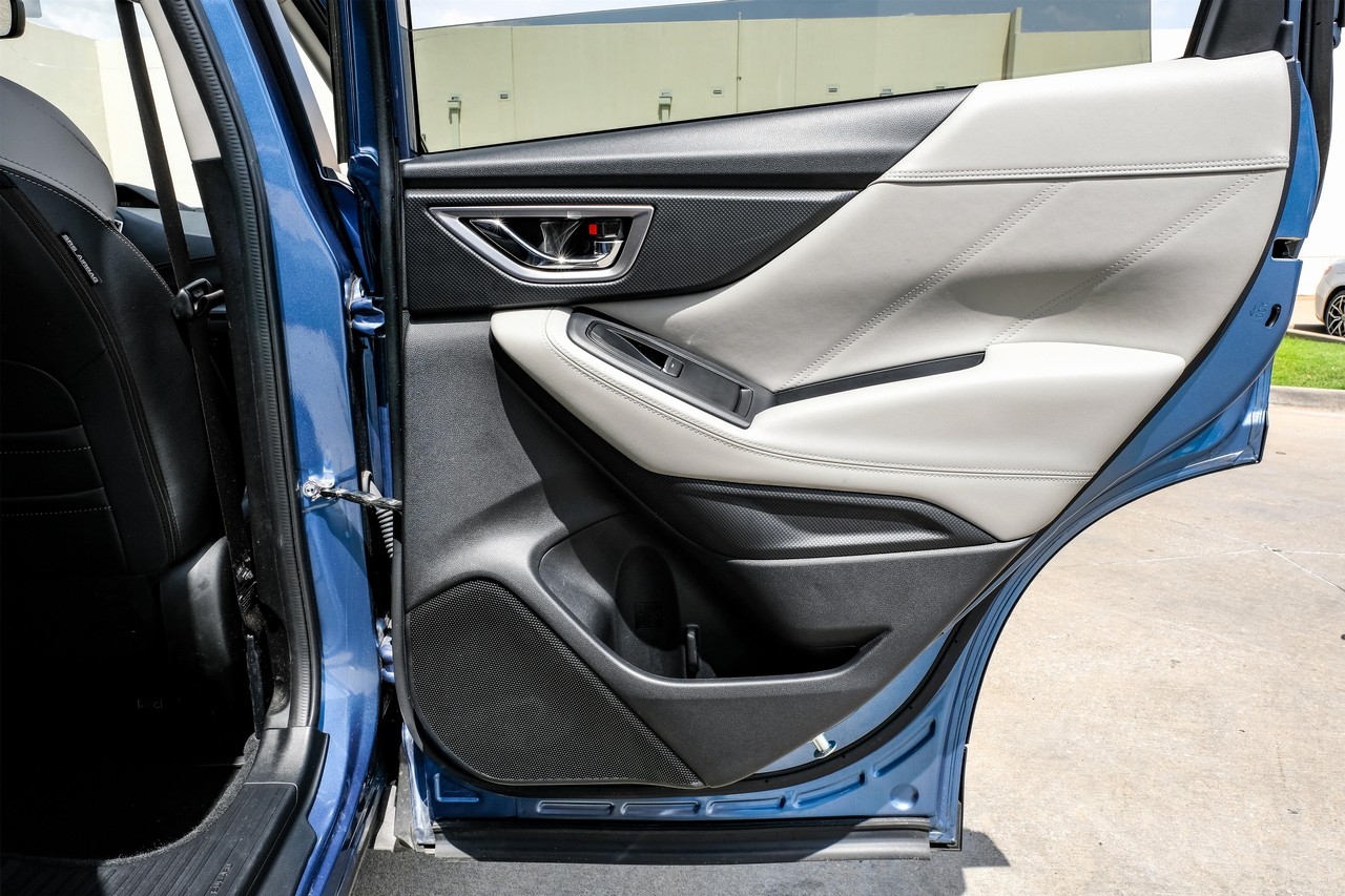 Subaru Forester Vehicle Main Gallery Image 44
