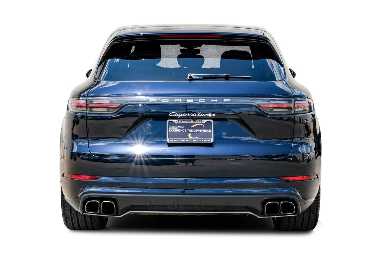 Porsche Cayenne Vehicle Main Gallery Image 10