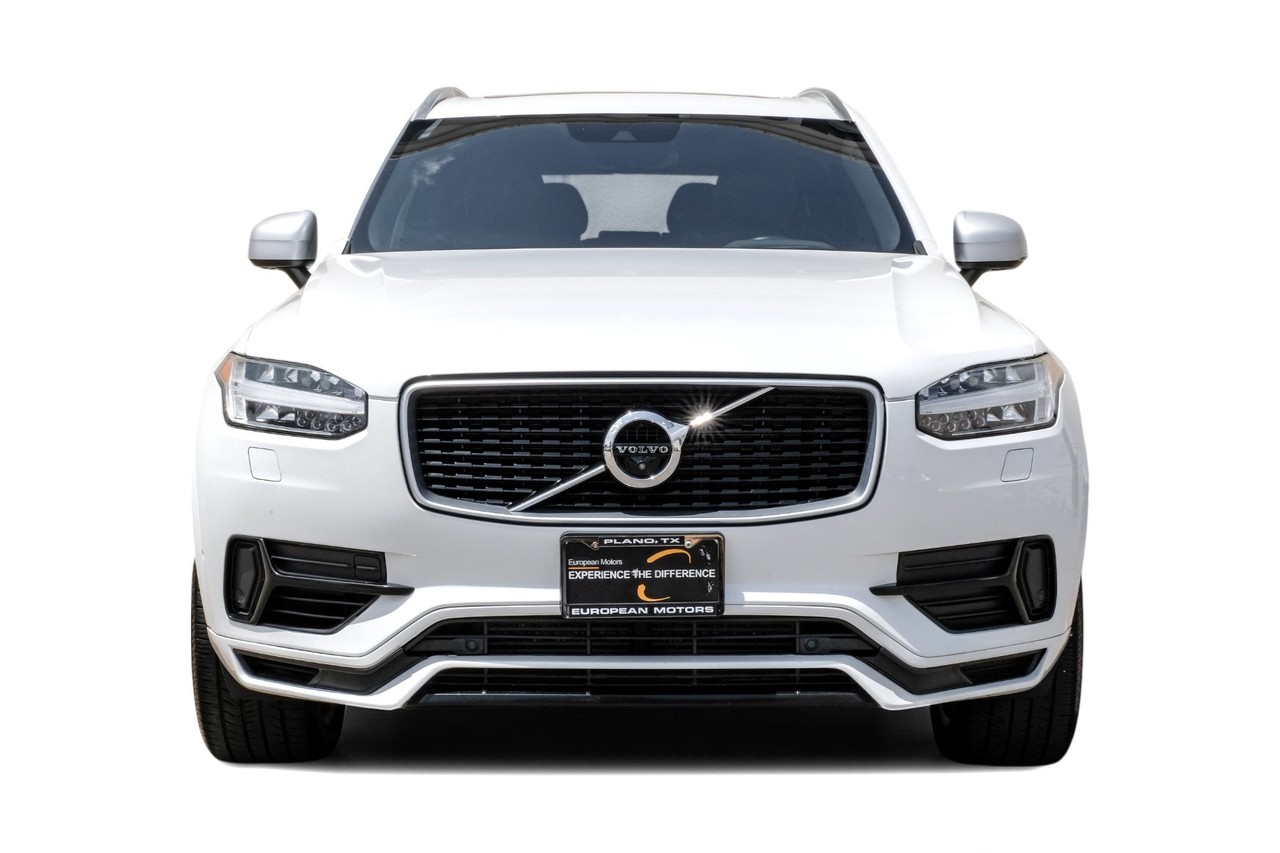 Volvo XC90 Hybrid Vehicle Main Gallery Image 06