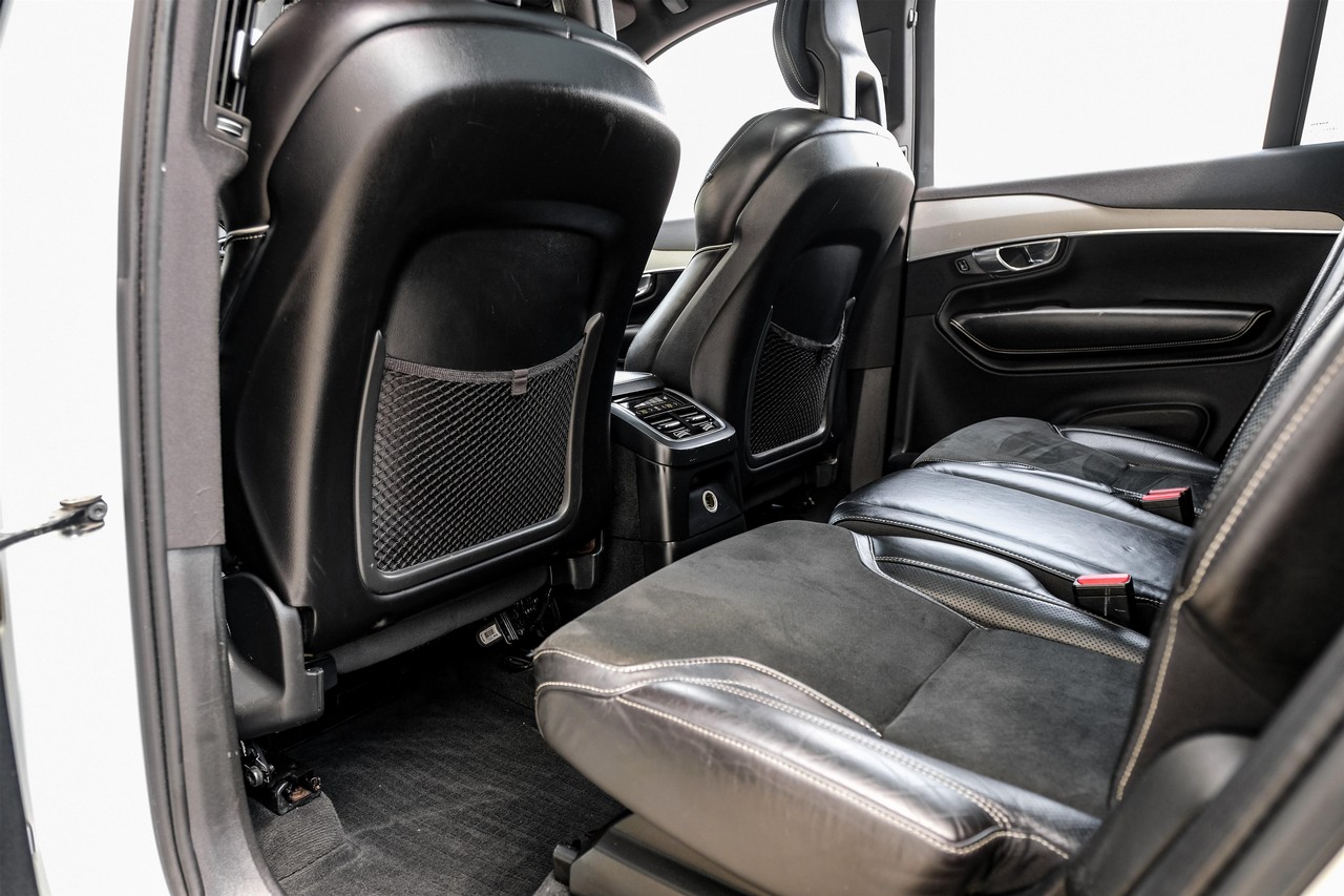 Volvo XC90 Hybrid Vehicle Main Gallery Image 36