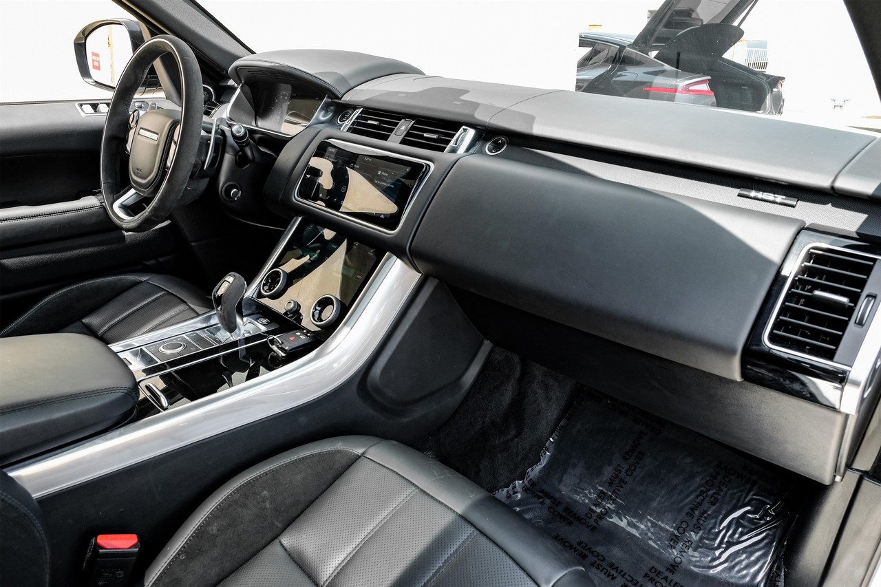 Land Rover Range Rover Sport Vehicle Main Gallery Image 13