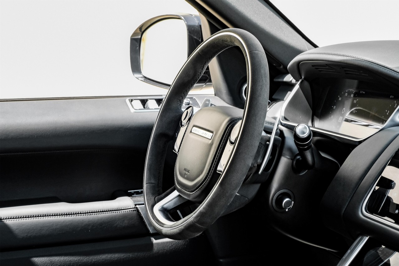 Land Rover Range Rover Sport Vehicle Main Gallery Image 14