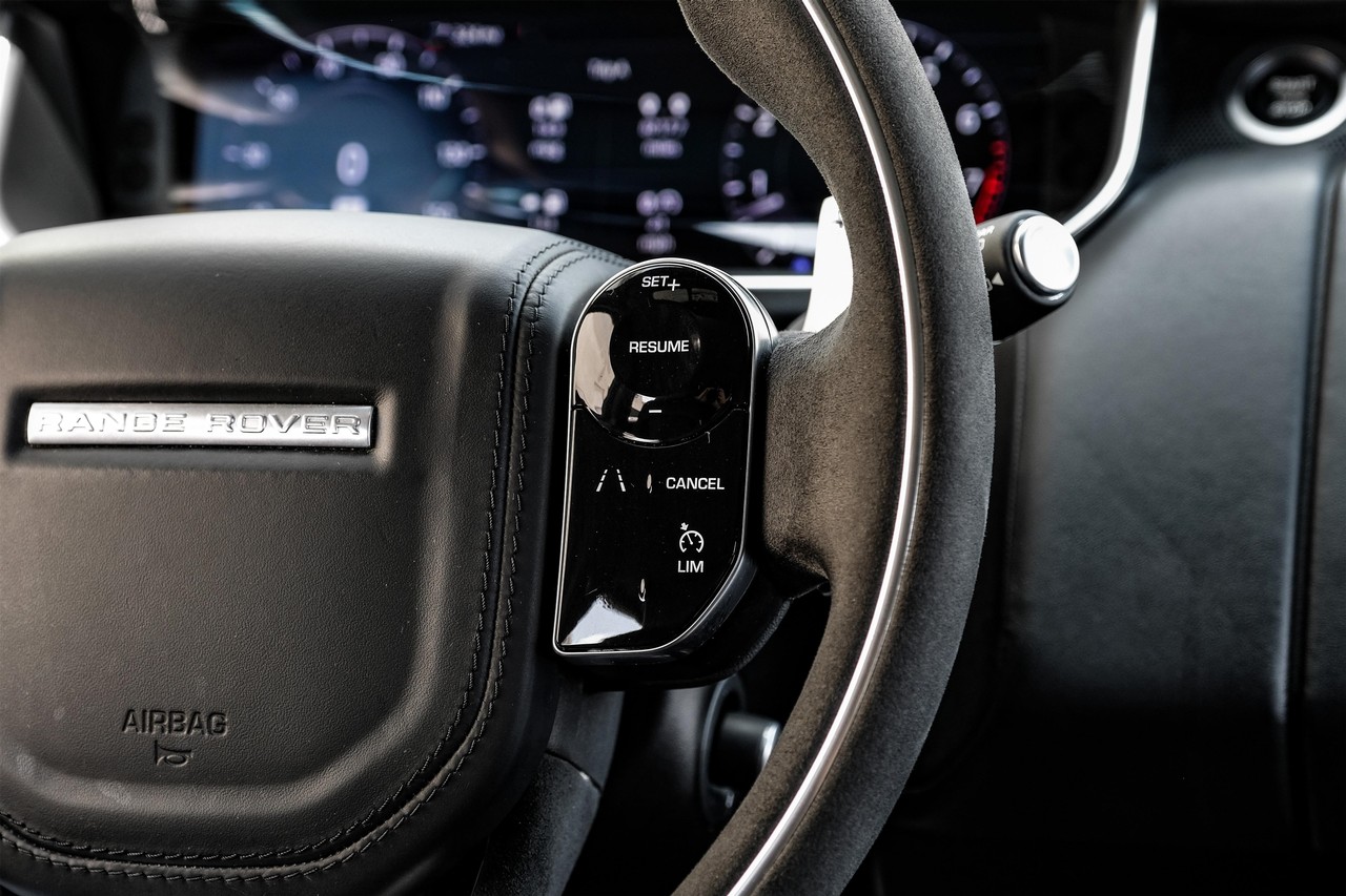 Land Rover Range Rover Sport Vehicle Main Gallery Image 19