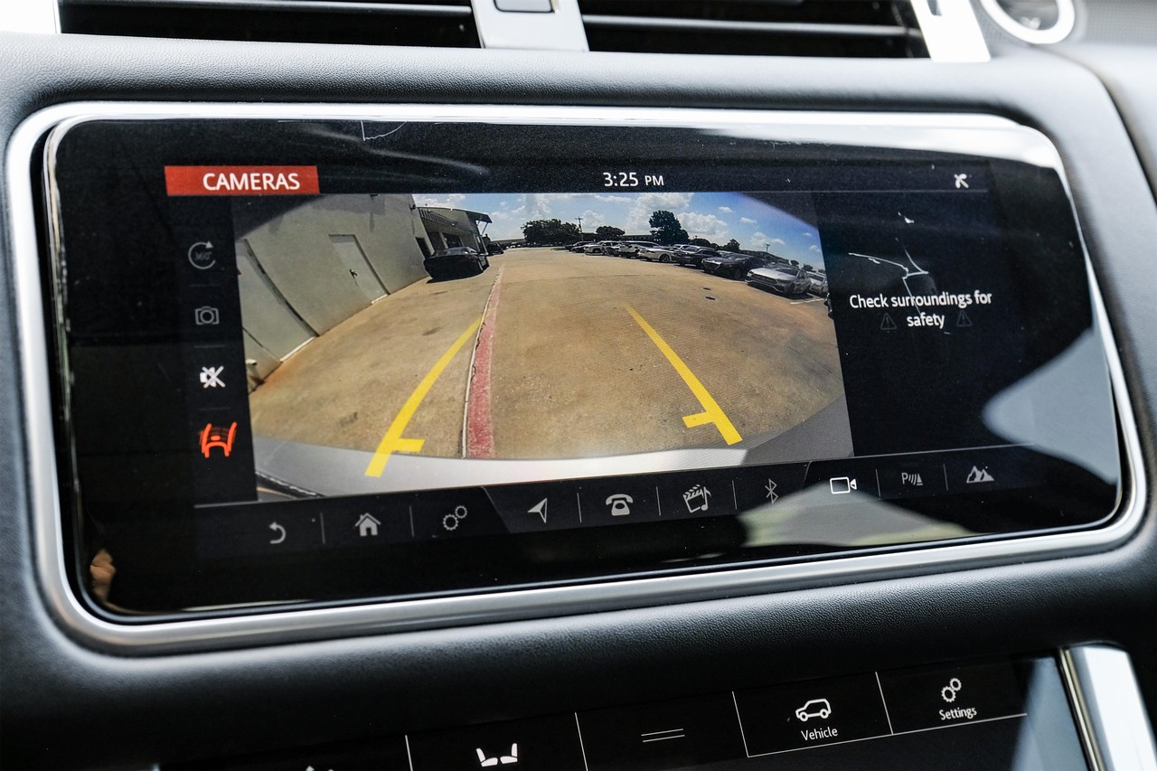 Land Rover Range Rover Sport Vehicle Main Gallery Image 23